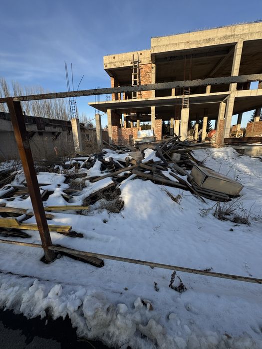 Дерево Фанера мусор самовывоз