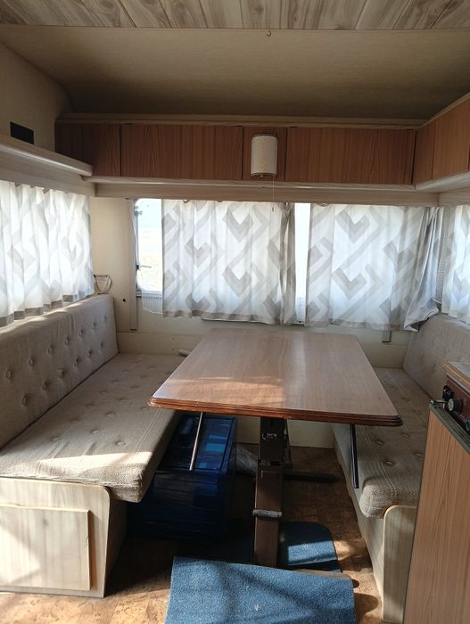 Каравана Шато 460