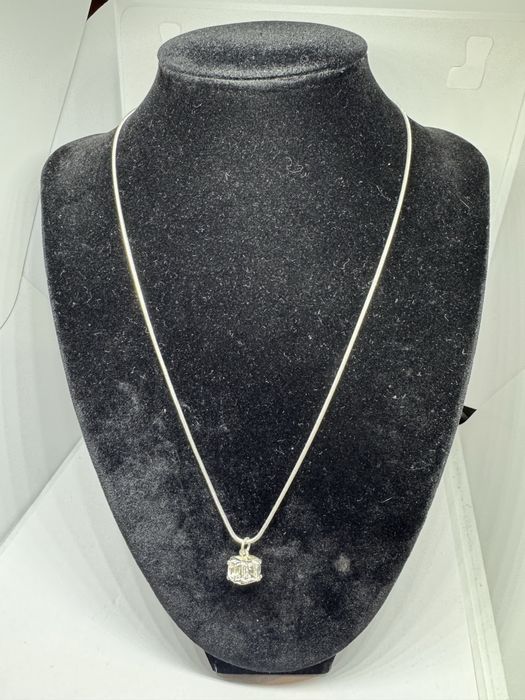 НОВ сребърен синджир с висулка 5.56гр 925