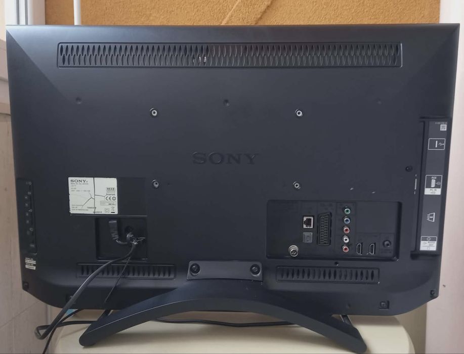 LCD телевизор Sony Bravia KDL-26EX550