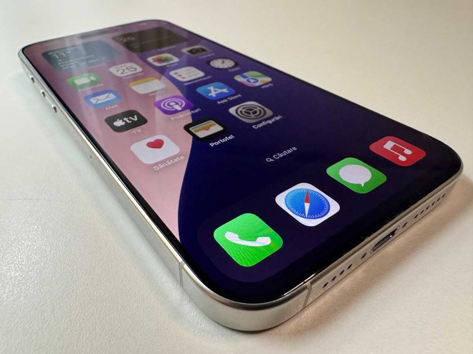  Apple / iPhone 15 Pro Max / 256 Gb / White Titanium