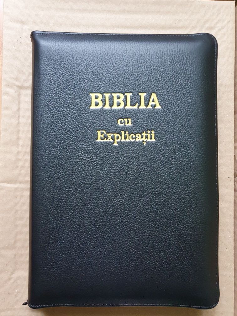 Biblia cu explicatii, concordanta biblica, piele naturala