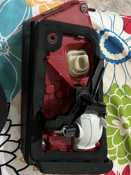 Vand stop dreapta audi a6 c7 avant