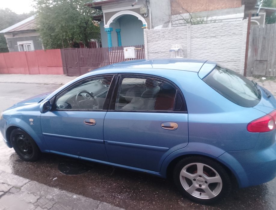 Vând Chevrolet Lancet an fabricație 2006,motor 1.6 benzina plus gpl la