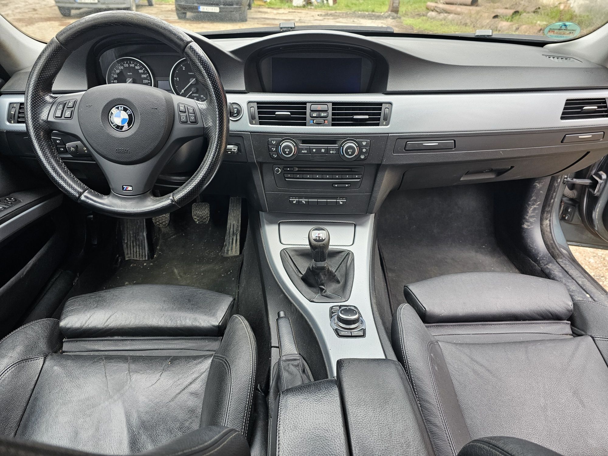 Бмв е90 245 кс на части  n57 н57 фейслифт facelift фейс face bmw 330d