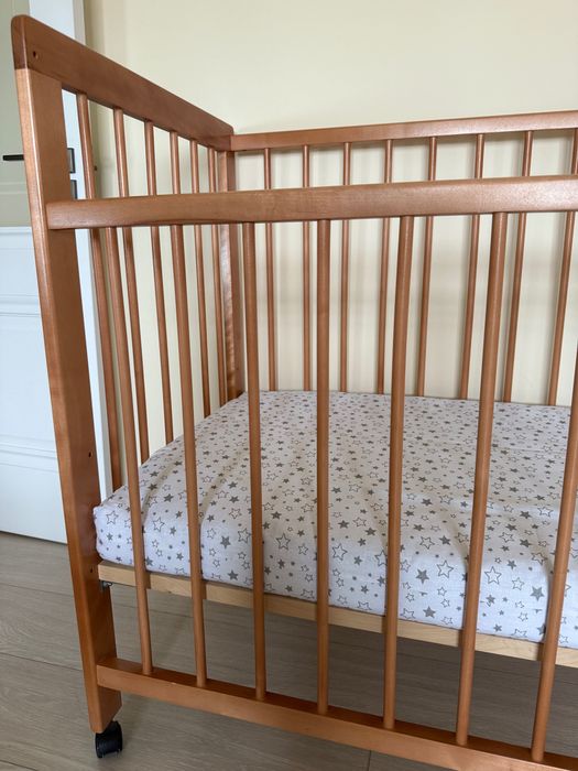 Кровать детская с матрасом