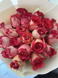 Шикарный букет 25 роз