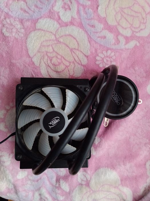 Vând kit i5 9400f și placa de baza