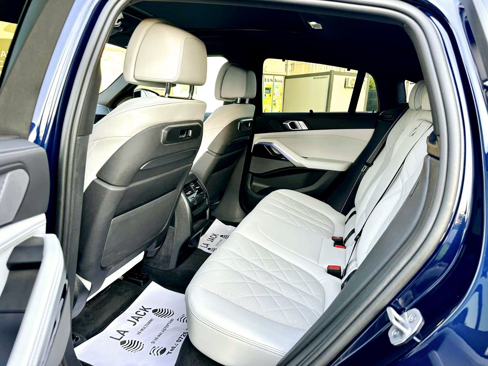 Bmw X6 3.0d /Pachet M/Grila iluminată/ Sky lounge/Masaj/Ventilatie