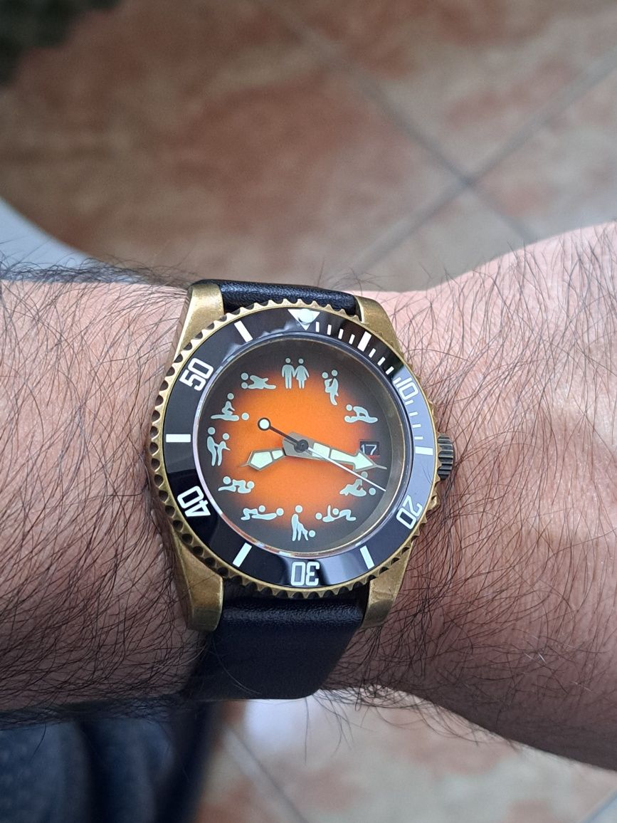 Ceas automatic din bronz, mecanism Seiko