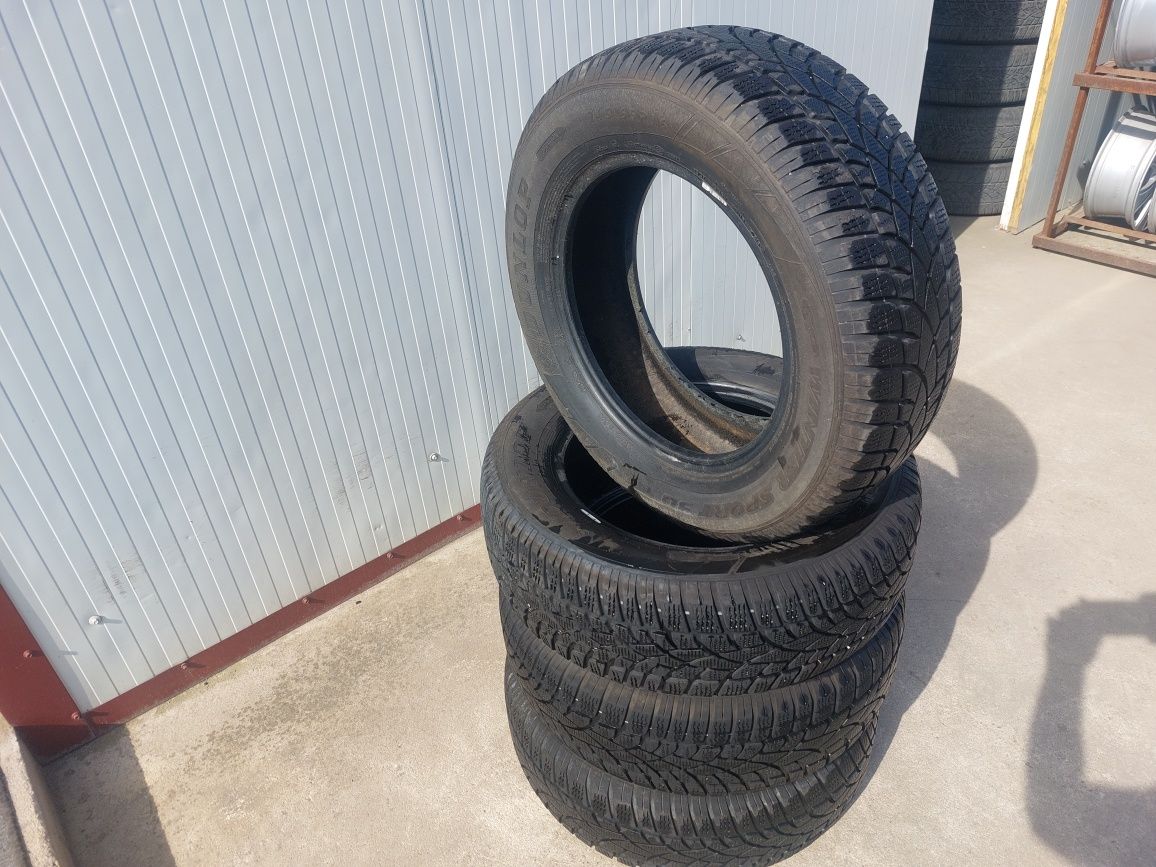 125 lei bucata! Set anvelope M+S 215 65 16 Dunlop