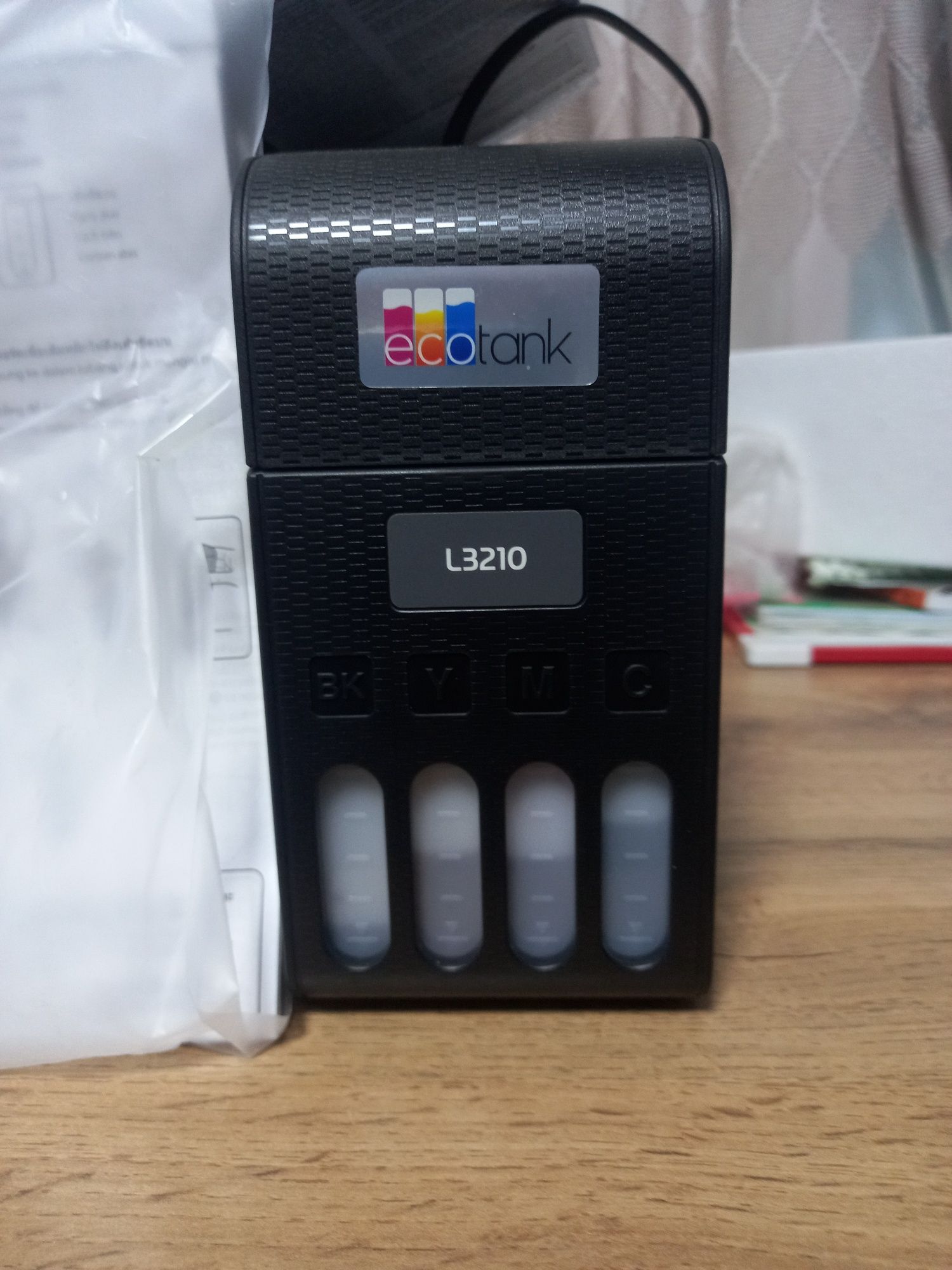 Принтер EPSON  сотилади почти янгиде коп ишлатилмади
