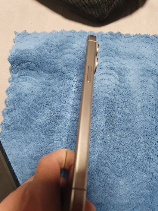 iPhone 15 pro max, garanție evomag