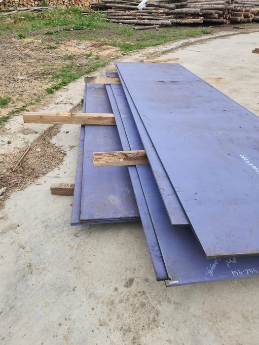 Vând Tabla navala nouă metalică