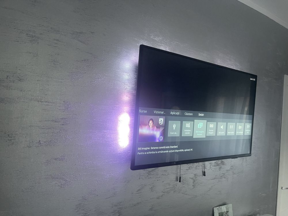 TV Smart Philips 4K Dolby Atmos 108 cm