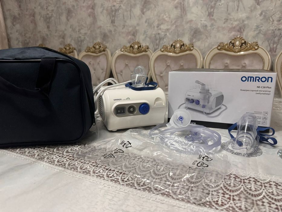 OMRON Небулайзер (компрессор ингалятор)