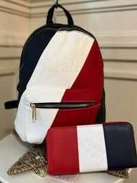 RUCSAC+PORTOFEL DUBLU Tommy Hilfiger, logo imprimat, saculet, etichetă