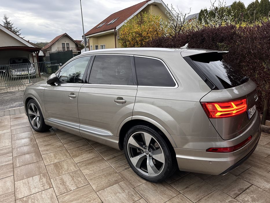 Audi Q7 S-Line, fab 2016, 3.0TDI, 272cp, Matrix/Distronic