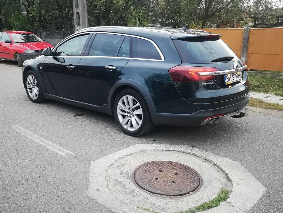 Opel Insignia Country Tourer 4x4 biturbo