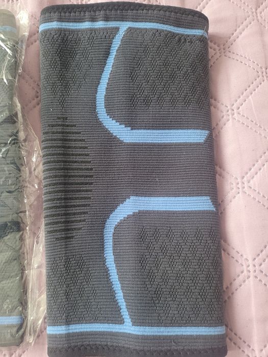 Наколенник новый.