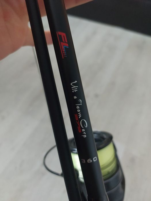 Продава се комплект въдица с макара!
Въдица: FL 360
Макара: PROLOGIC E