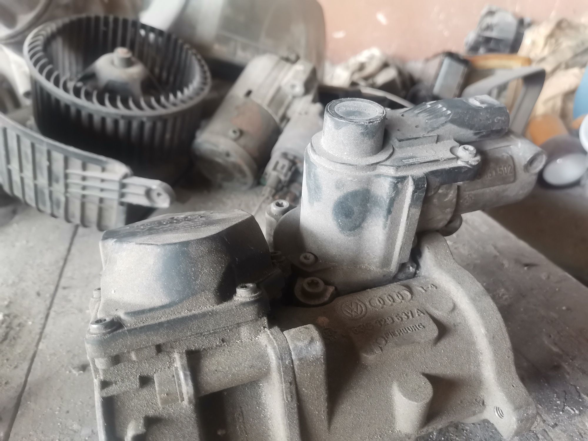 Дросел клапа и егр за audi vw, seat 03G 129 637 A