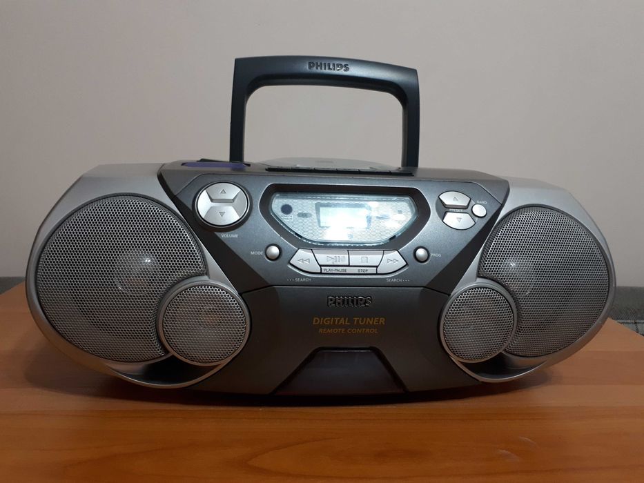 Музыкальный Центр Philips. Модель - AZ 1065/11. Пр-во  Голландии.