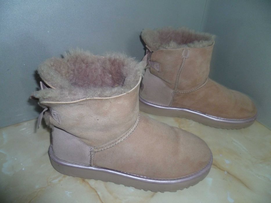 UGG оригинални ботуши №40