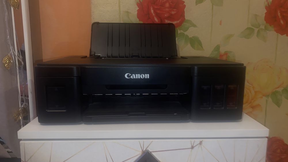 Canon  принтер цветной новый