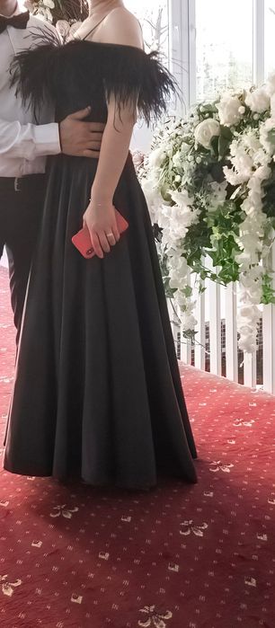 Vand rochie de seara