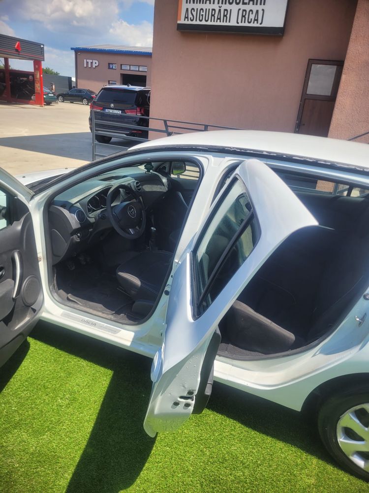 Dacia Nuova Sandero an2014