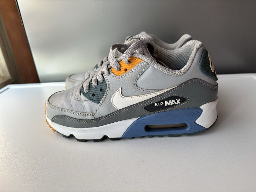 Дамски маратонки NIKE