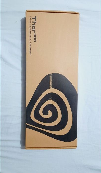 Tastatura mecanica gaming Genesis Thor 300