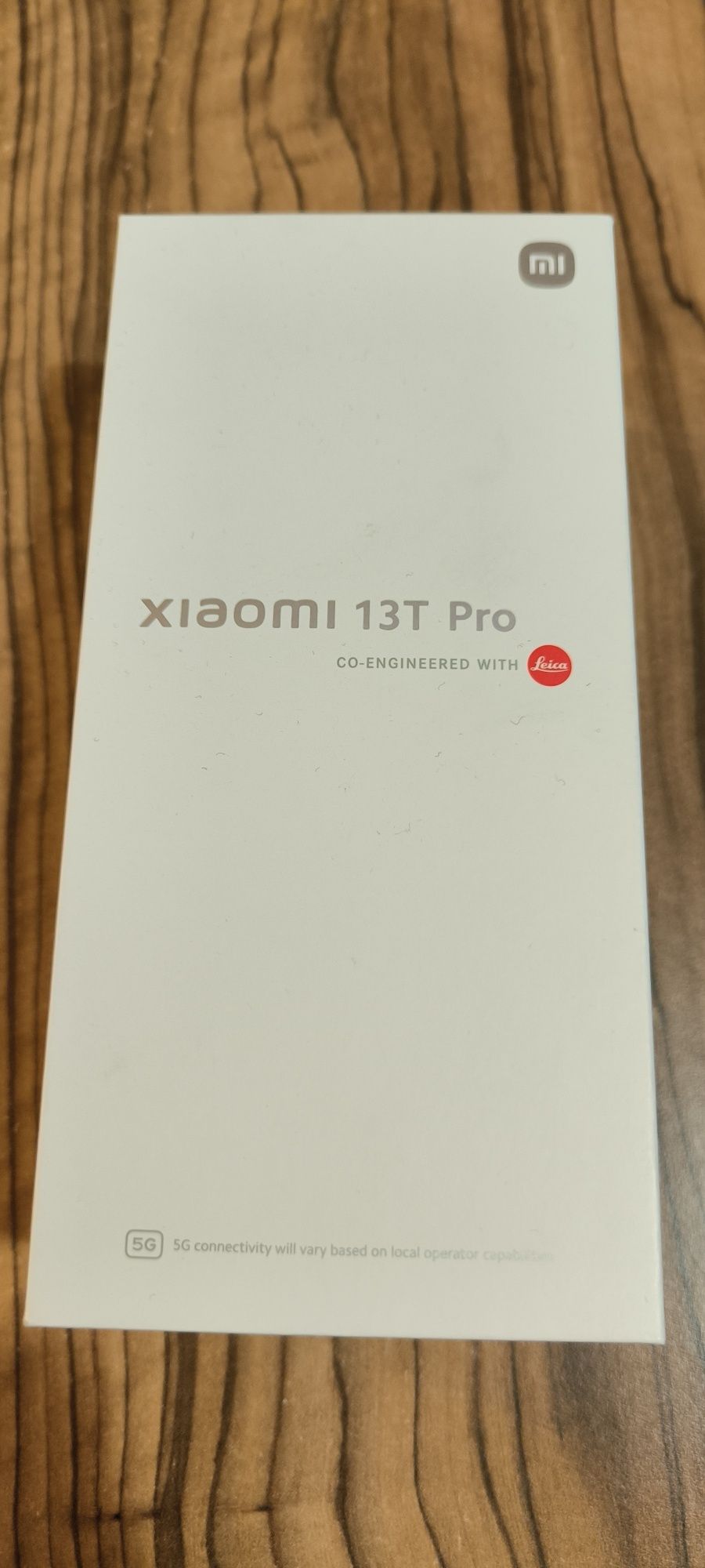 Xiaomi 13t pro și Oppo Reno4 pro