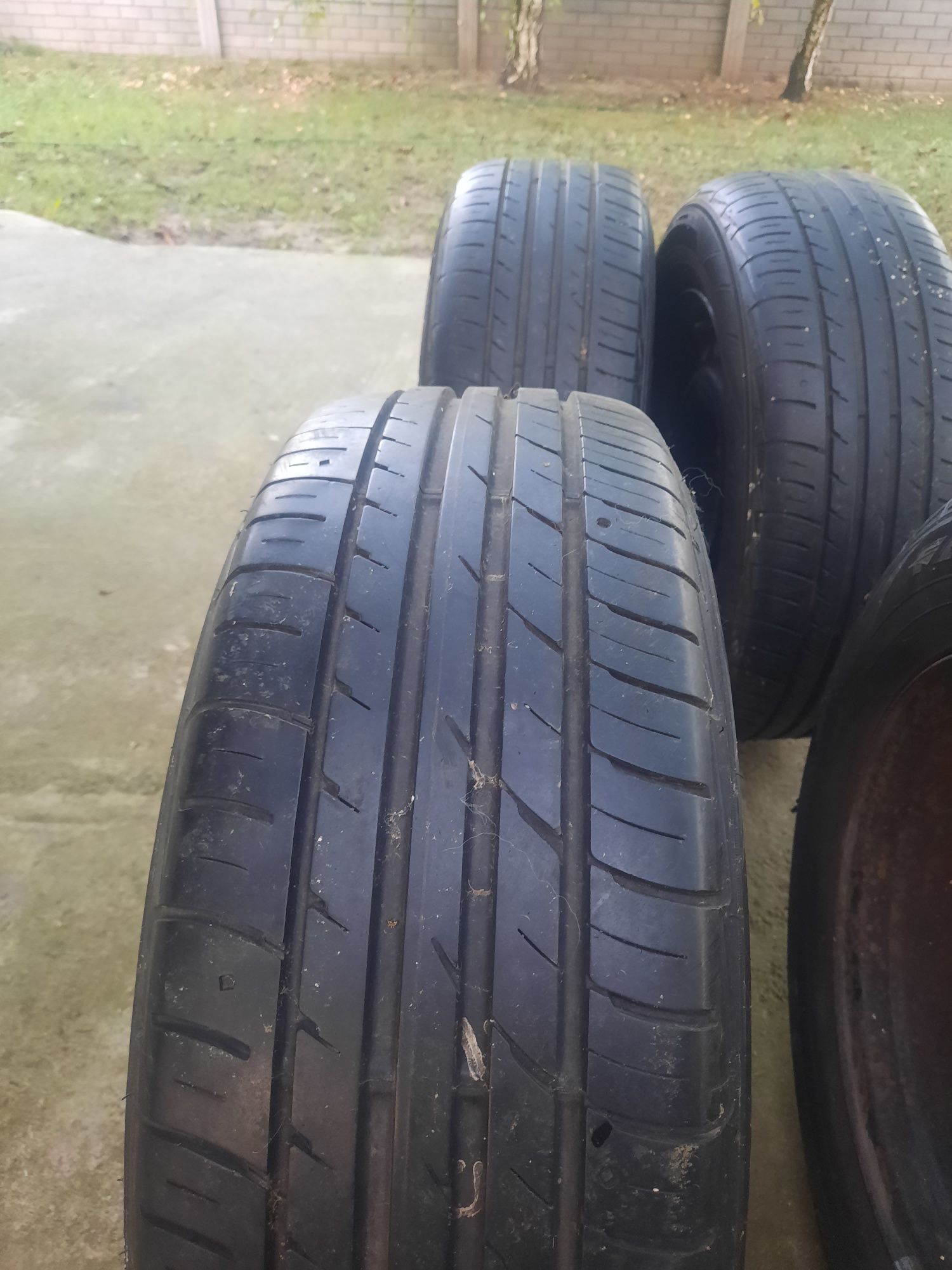 Roți Falken de vară 215/65/R15 96H