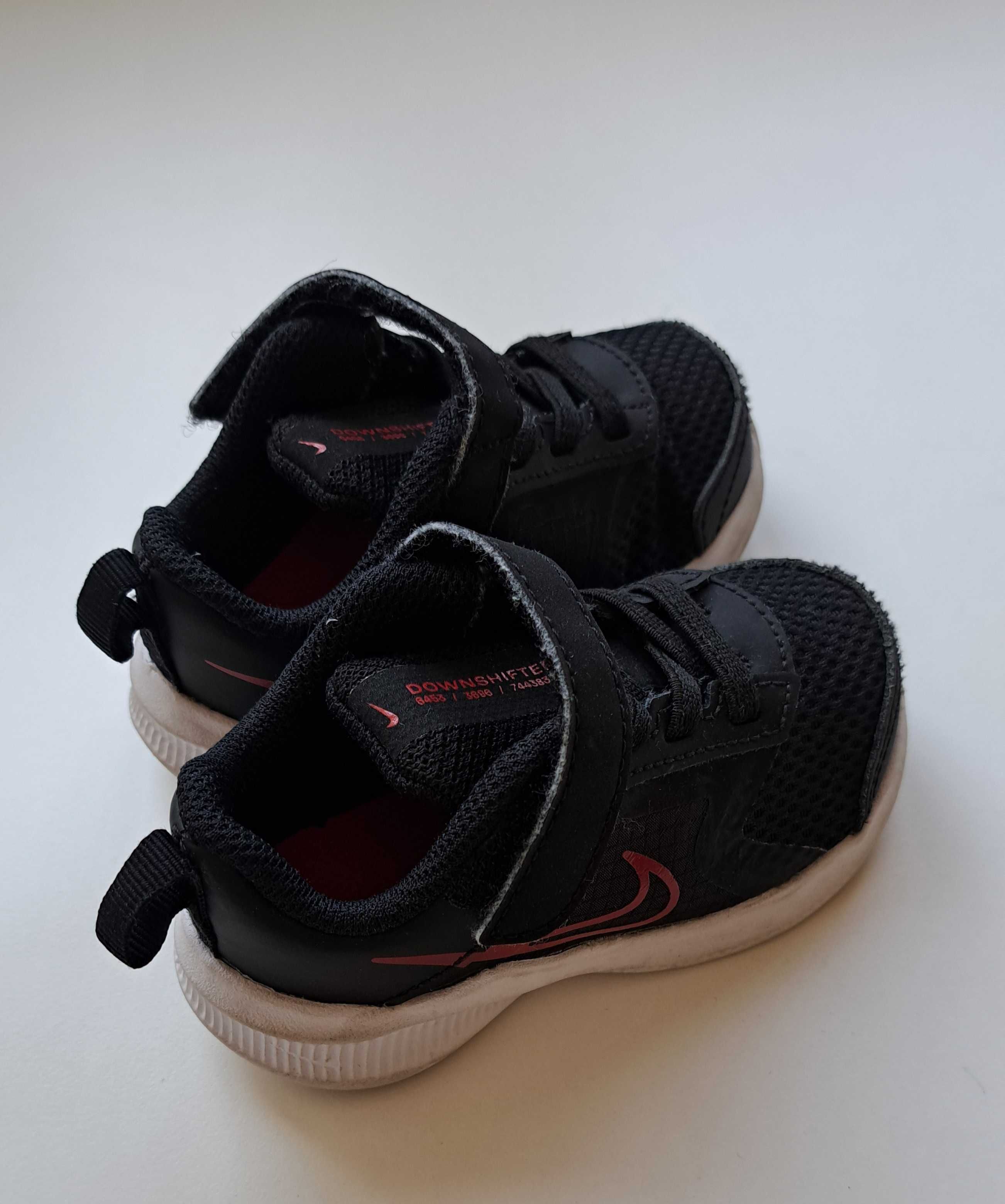 Детски текстилни маратонки Nike, размер 21