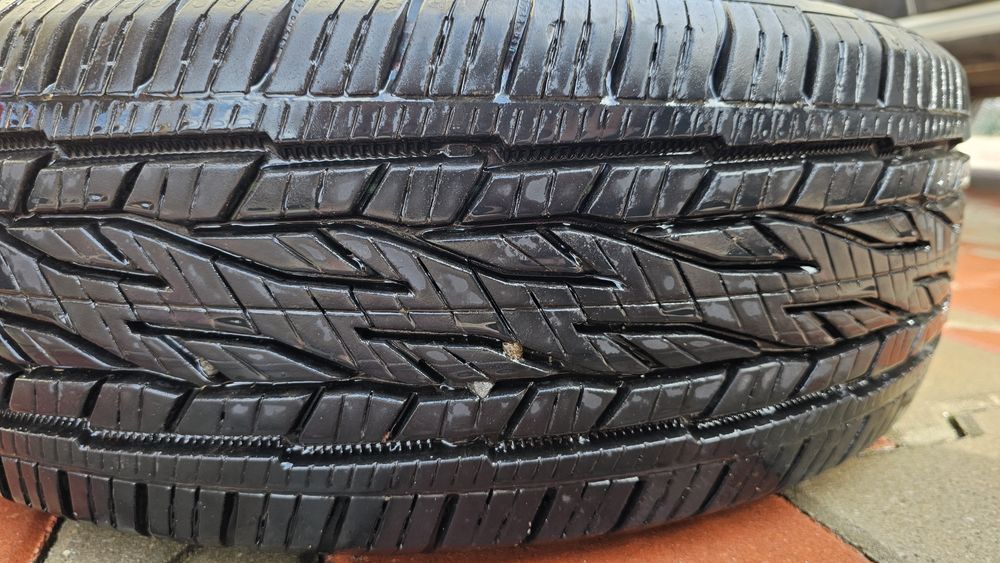 Anvelope vara 215 65 16 H Continental Crosscontact