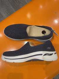 Skechers Air-Cooled