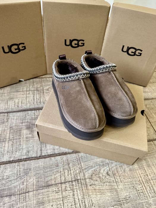 Ugg Tazz.