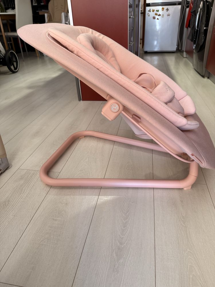 Cybex шезлонг в перфектно състояние