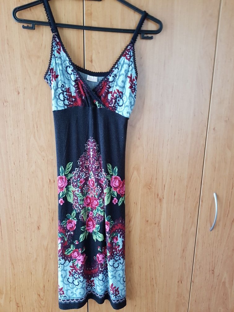 Летни дамски рокли - Cropp, H&M, Divided, FBsister