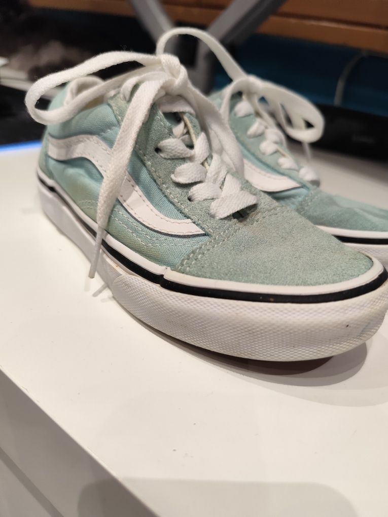Детски кецове Vans , 30 номер