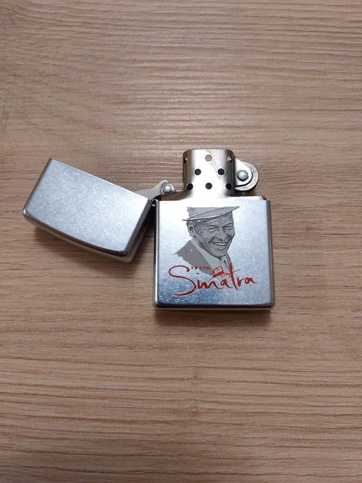 Колекционерска оригинална запалка ZIPPO - Frank Sinatra