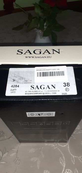 Дамски обувки на марката SAGAN