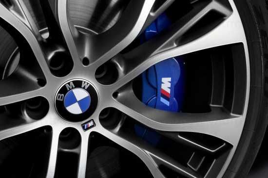 Sticker Emblema Logo Adeziva //M BMW Ptr Volan sau Jante 19mm X 11mm