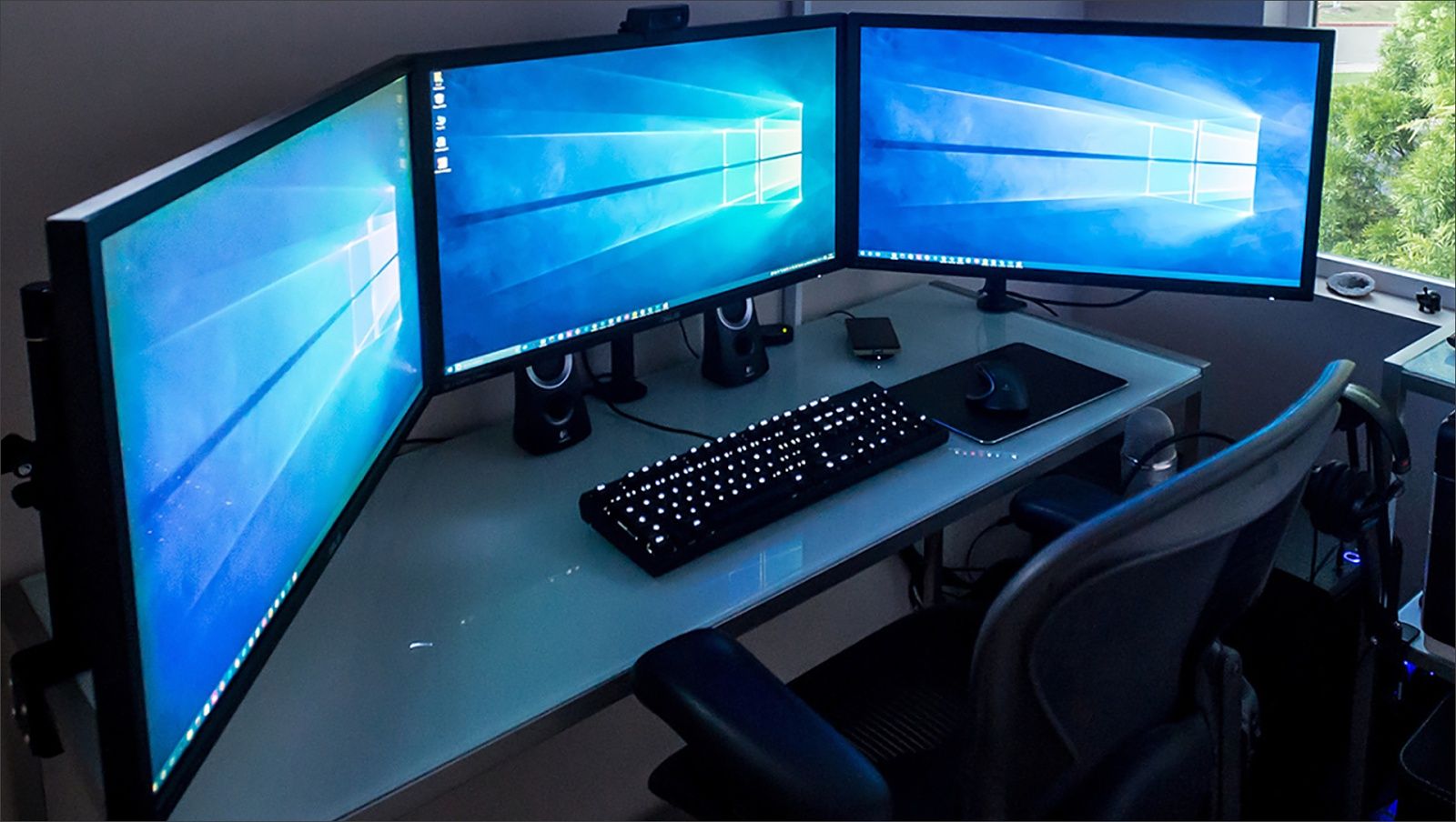 Монитор 21", hdmi