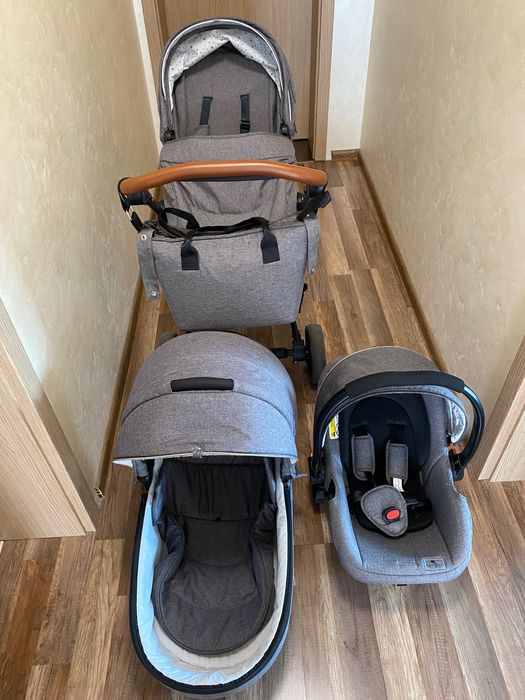 Бебешка количка Lorrelli