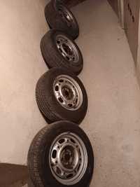 Летни гуми с железни джанти 185/65/14 оригинални от Пасат б3