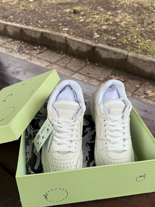 Axel Arigato Dice Lo Off-White / Cream Номер-43