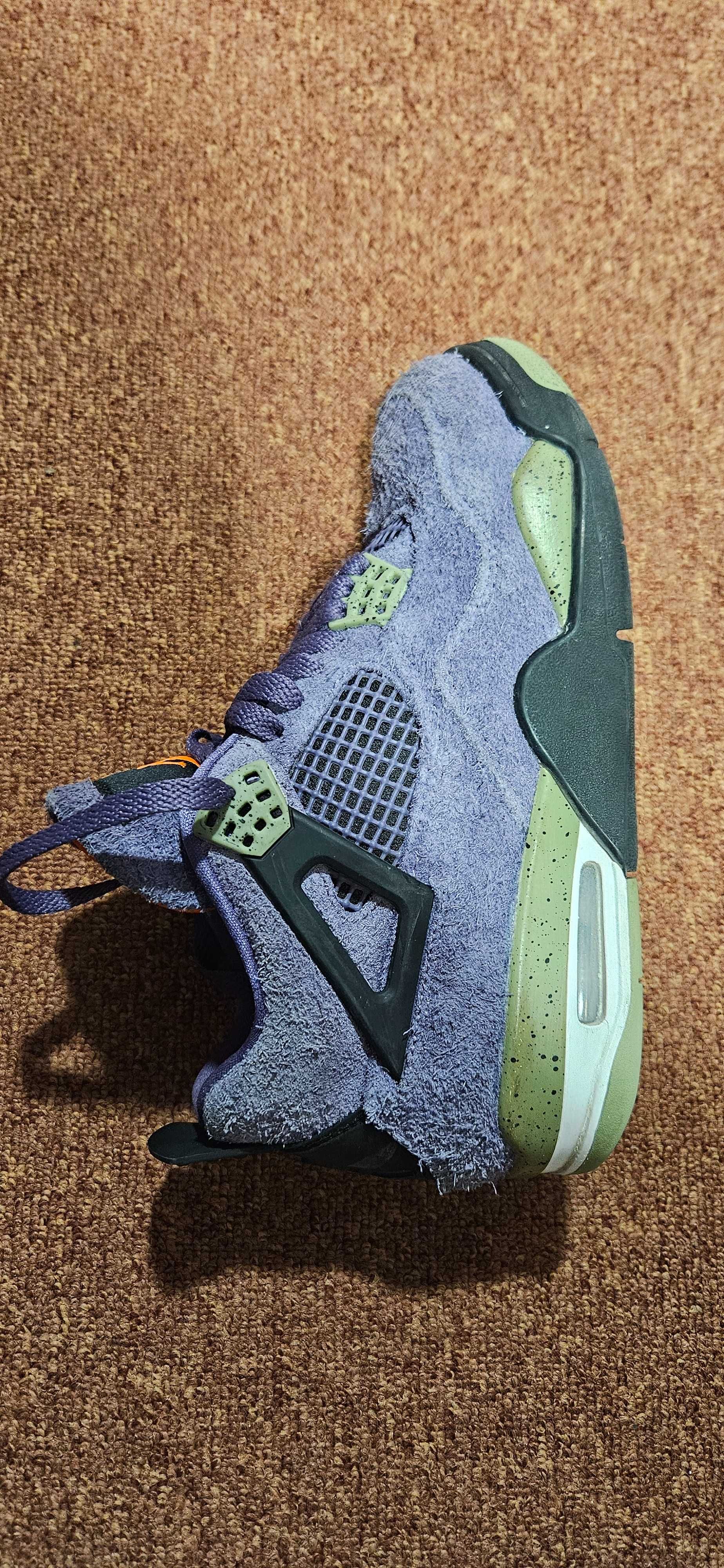 Air Jordan 4 Retro "Canyon Purple"